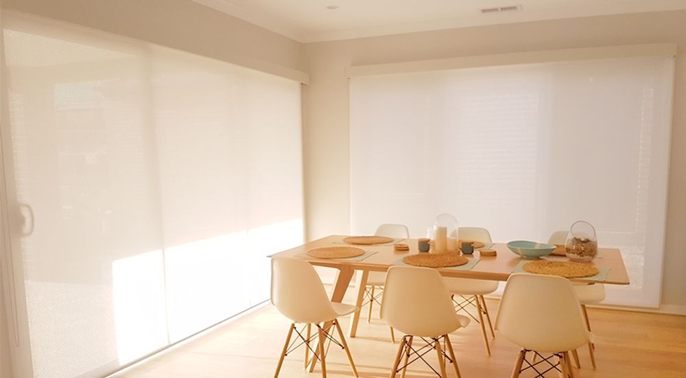 Finding-the-right-blinds-to-protect-your-home-sunscreen-blinds