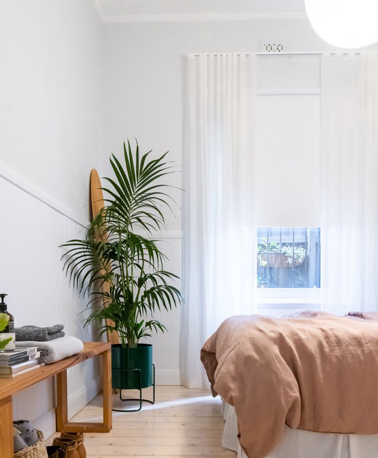 Hunting for George Guest Bedroom Makeover sheer curtains blinds resized